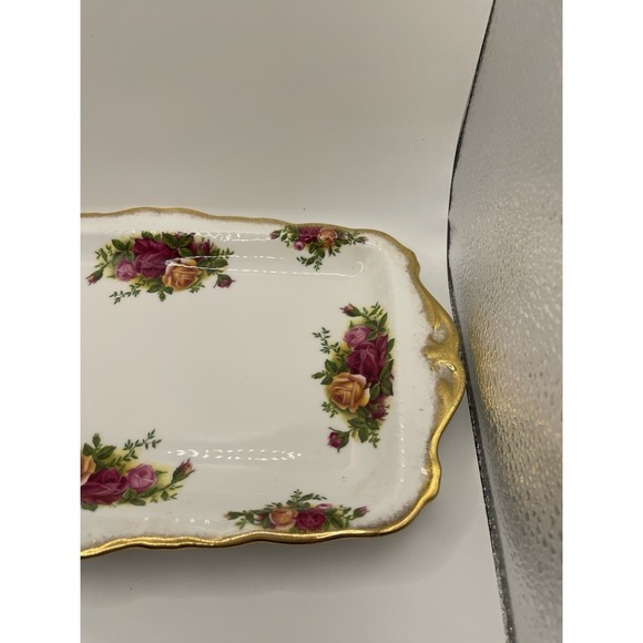 Royal Albert - OLD COUNTRY ROSES - 12" Rectangular Sandwich Tray - Picture 4 of 8